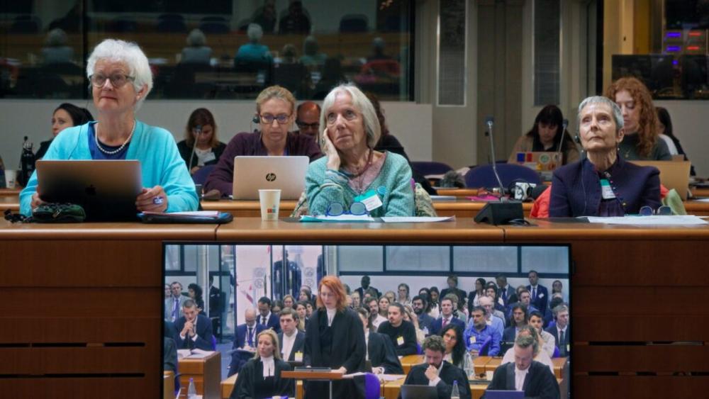 Trop chaud – KlimaSeniorinnen vs. Switzerland / Filmgespräch mit Benjamin Weiss (Regie) und Elisabeth Stern (KlimaSeniorin)
